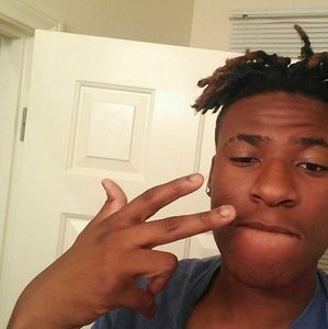 Meet your Posher, Quinton